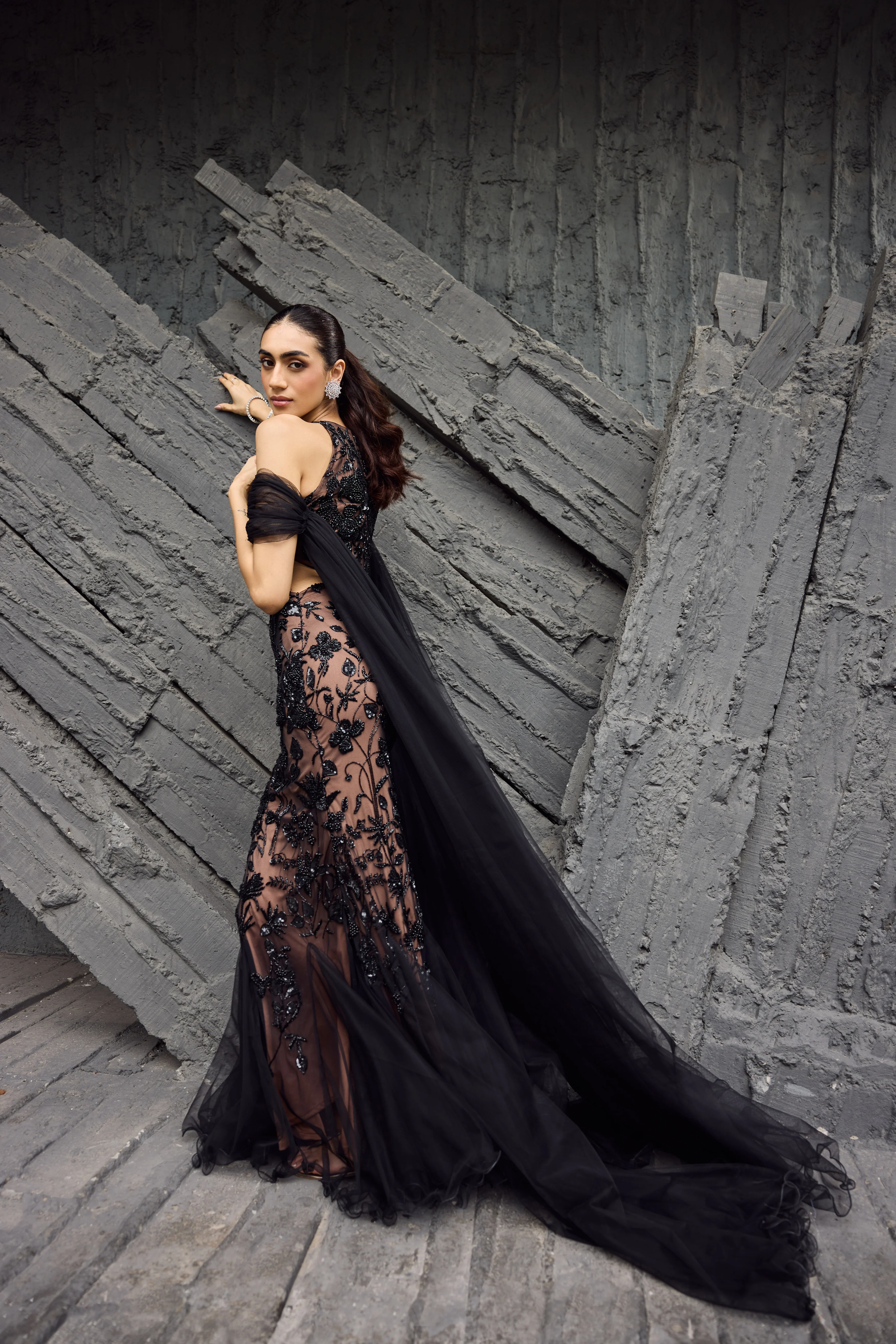 Black Eagle - Hand embroidered gown - Image 7