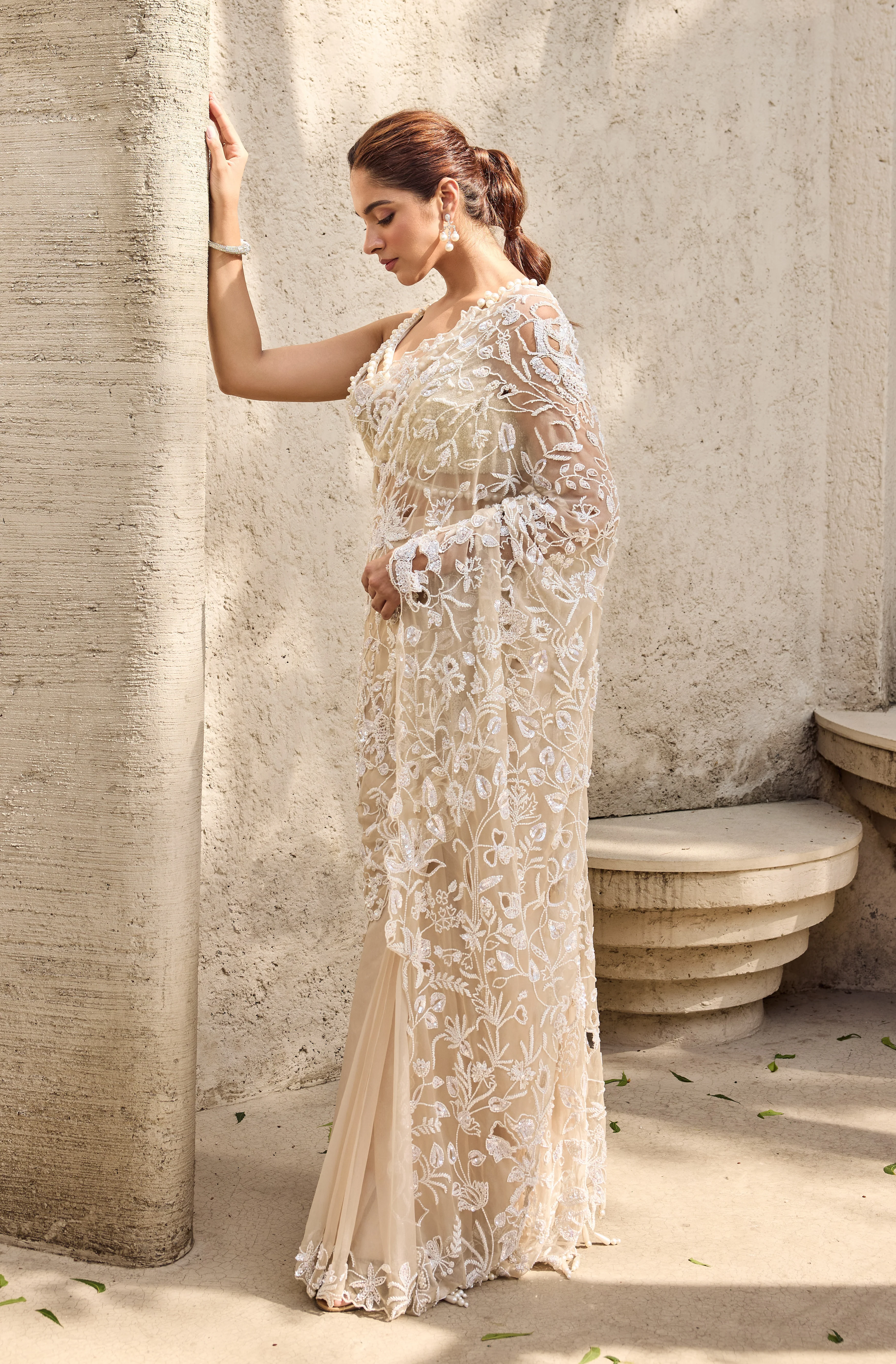 Dahlia - Cream organza saree - Image 4