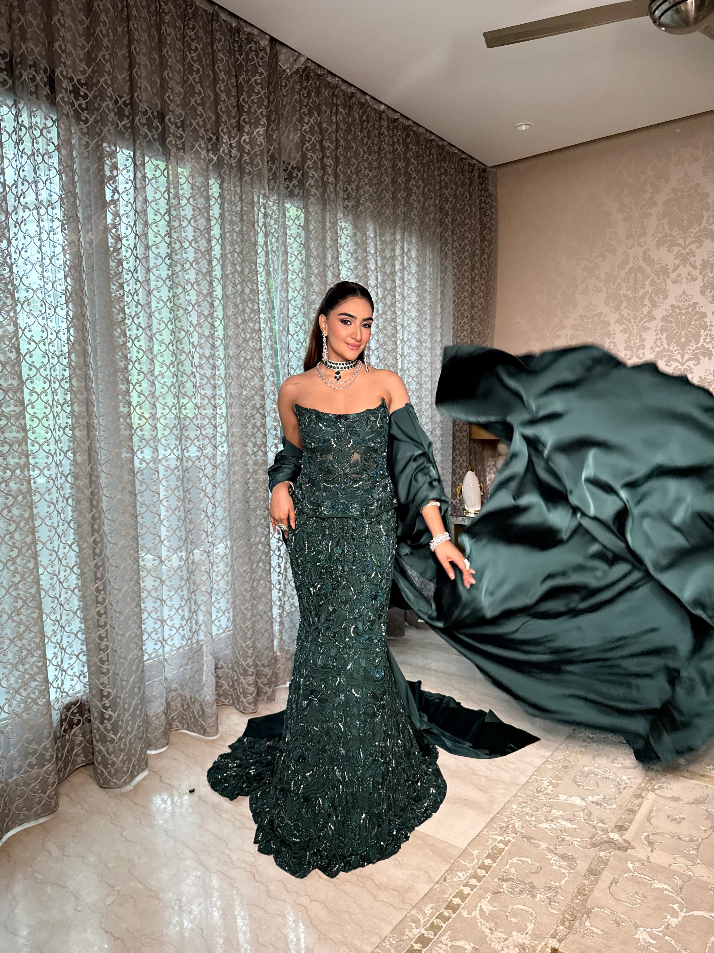Greenleaf corset mermaid lehenga - Image 2