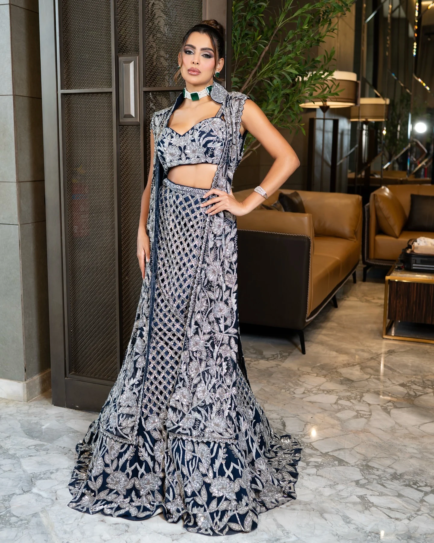 TWILIGHT LEHENGA FULL SET - Image 4
