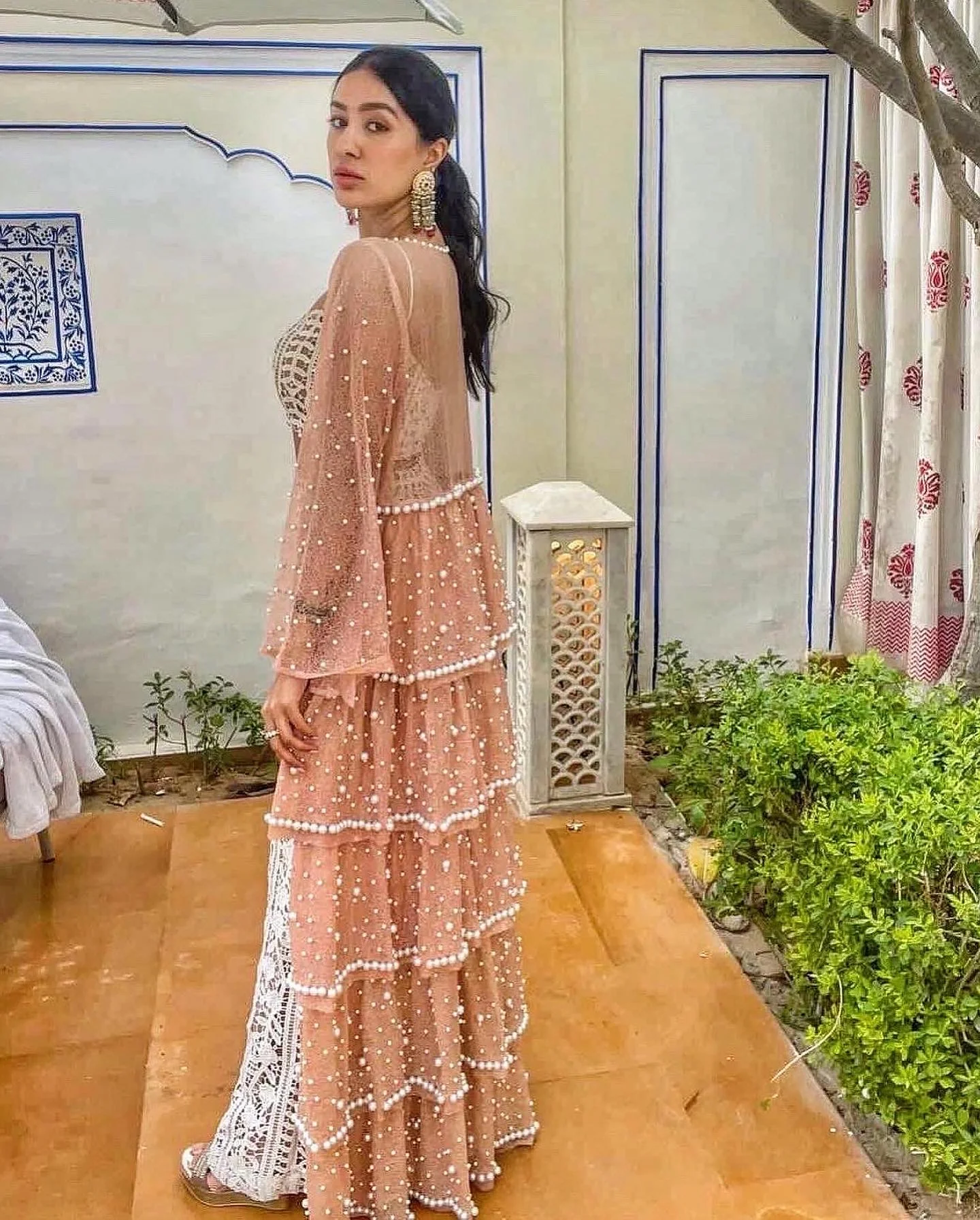 White Lace Co-ord - Image 5