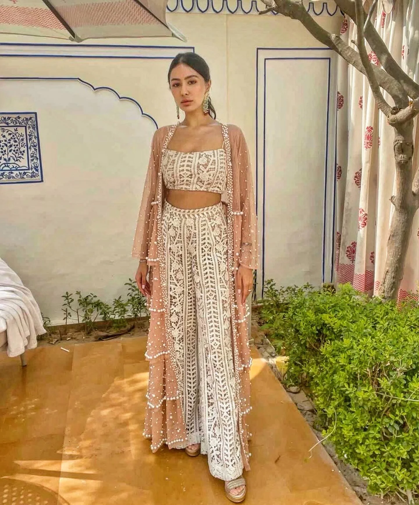 White Lace Co-ord - Image 6